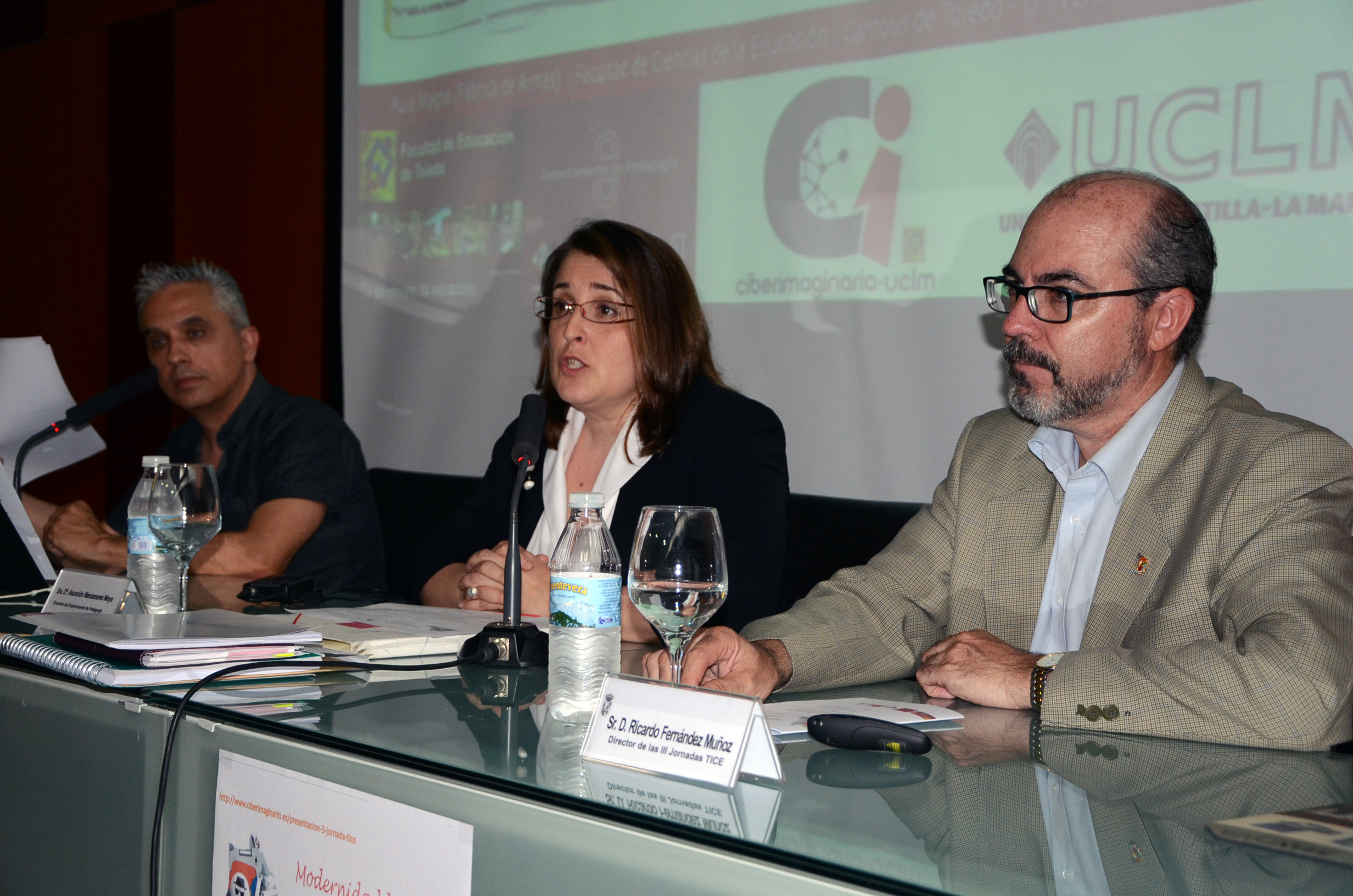 Profesores Felipe Gértrudix, Asunción Manzanares y Ricardo Fernández en la inauguración de las jornadas