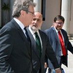 El presidente del Tribunal Constitucional a su llegada al Campus de Toledo con el rector y el director del Centro de Estudios Europeos