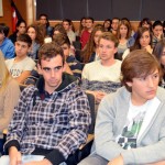 Algunos de los alumnos asistentes al acto