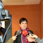 La presidenta de Reporteros Sin Fronteras, Malén Aznárez, atiende a los medios
