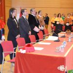 Mesa presidencial con el equipo de Gobierno de la UCLM al fondo