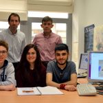 Equipo ganador junto a los profesores Rafael Casado y Aurelio Bermúdez