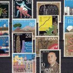 En la imagen, sellos emitidos por correos con motivo de la campaña XXV «Años de Paz»
