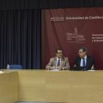 El rector de la UCLM, da la bienvenida a los participantes a este encuentro