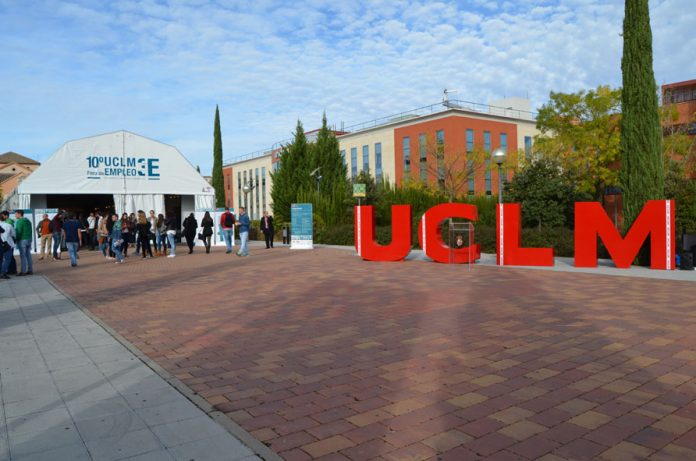 El Tribunal de Cuentas solicita a la Junta un plan de financiación plurianual para la Universidad regional