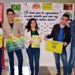 Estudiantes de la ETSIA, en uno de los photocall de las jornadas