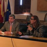 El profesor García Delgado durante su intervención en la Facultad de Ciencias Jurídicas y Sociales de Toledo