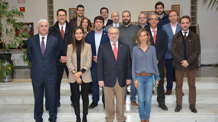 Participantes en el foro de empresas e instituciones de la Facultad de Químicas. © Gabinete de Comunicación UCLM