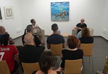 La Sala ACUA del campus de Cuenca elimina tabús sobre el imaginario LGTBIQ+ con la colección de objetos de Guillem Navarro