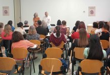 El campus de Cuenca celebra la quinta edición del curso de verano sobre arte textil contemporáneo
