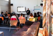 El profesor Emilio José Gómez Ciriano participa en un seminario sobre el acceso de la juventud a los derechos sociales del Consejo de Europa
